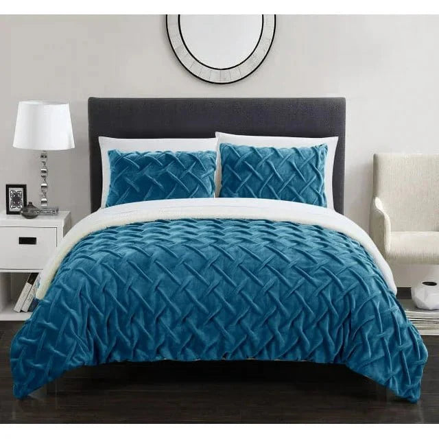 3 Piece Ultra Plush Pinch Pleat Comforter Set - The Thready