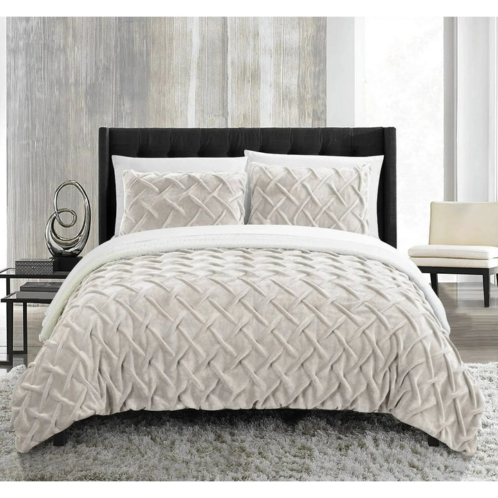 3 Piece Ultra Plush Pinch Pleat Comforter Set - The Thready
