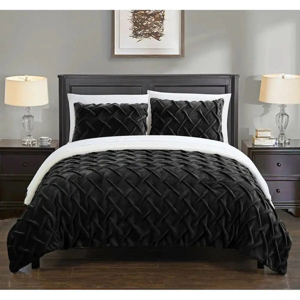 3 Piece Ultra Plush Pinch Pleat Comforter Set - The Thready