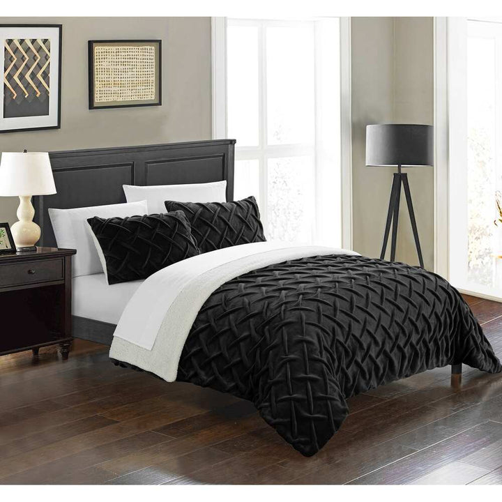 3 Piece Ultra Plush Pinch Pleat Comforter Set - The Thready
