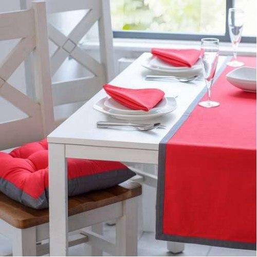 Table Runner (Red)