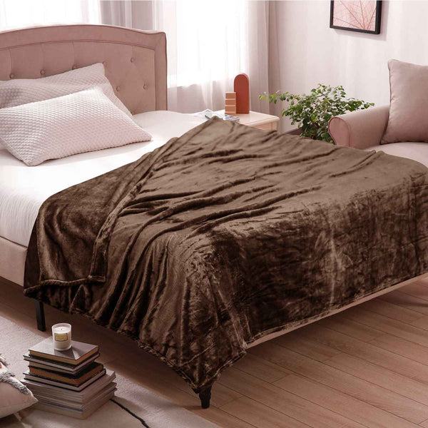 Supersoft 310 gsm Fleece Blanket Brown