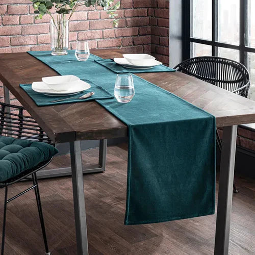 New Velvet Table Runner With Mats