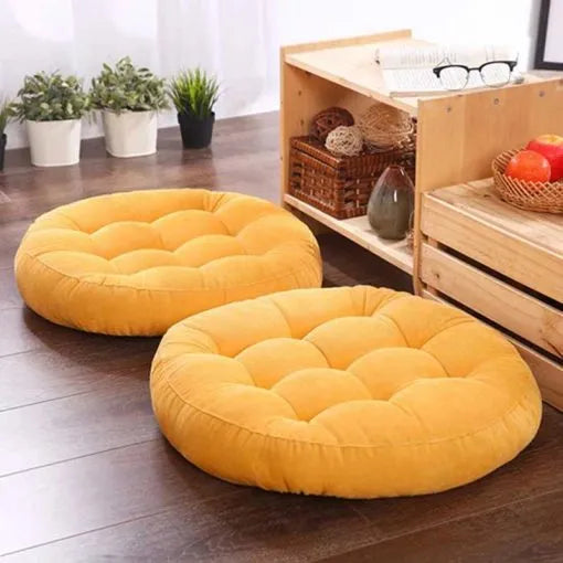 Round Shape Floor Cushion / Soft Meditation Cushion For Casual Seating In Orange Color