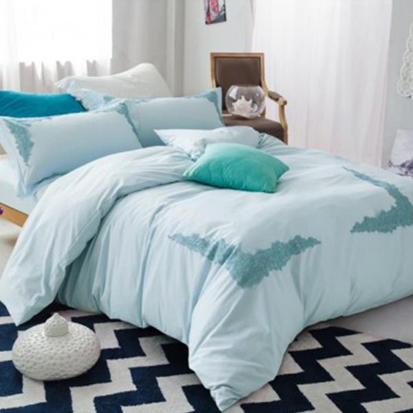 Embroidered Duvet - The Thready