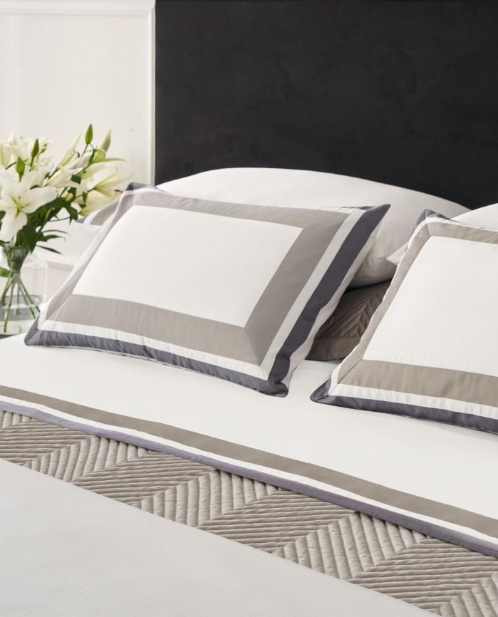 Empire Water Ribbon Duvet Set - The Thready