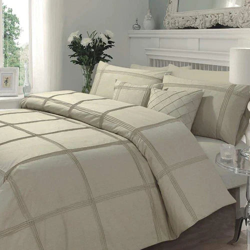 Pleated 8pcs Duvet Set