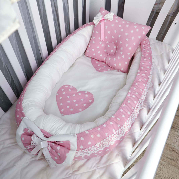 White Heart Baby Snuggle Bed